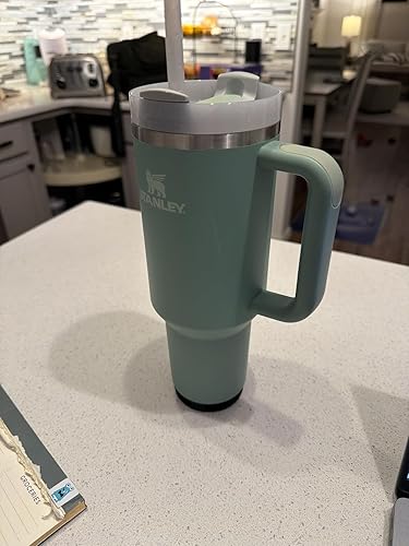 Water tumbler bottle close up lifestyle layout